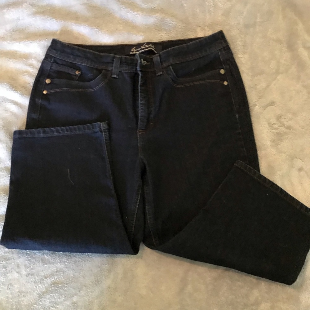 Demon capris